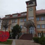 Burmistrz Jastarni z absolutorium i wotum zaufania. Co to oznacza dla miasta?